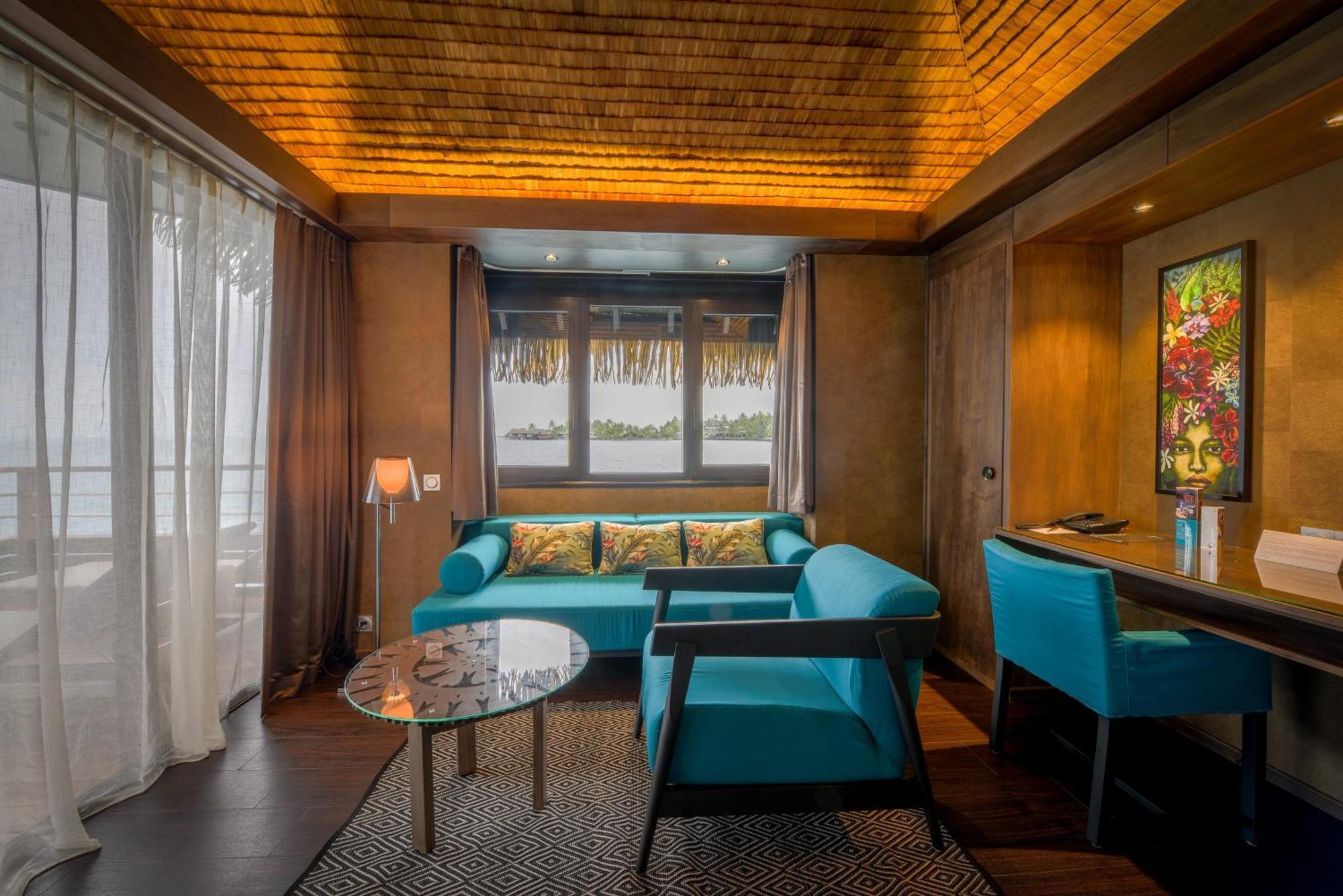 One-Bedroom Overwater Villa Island View